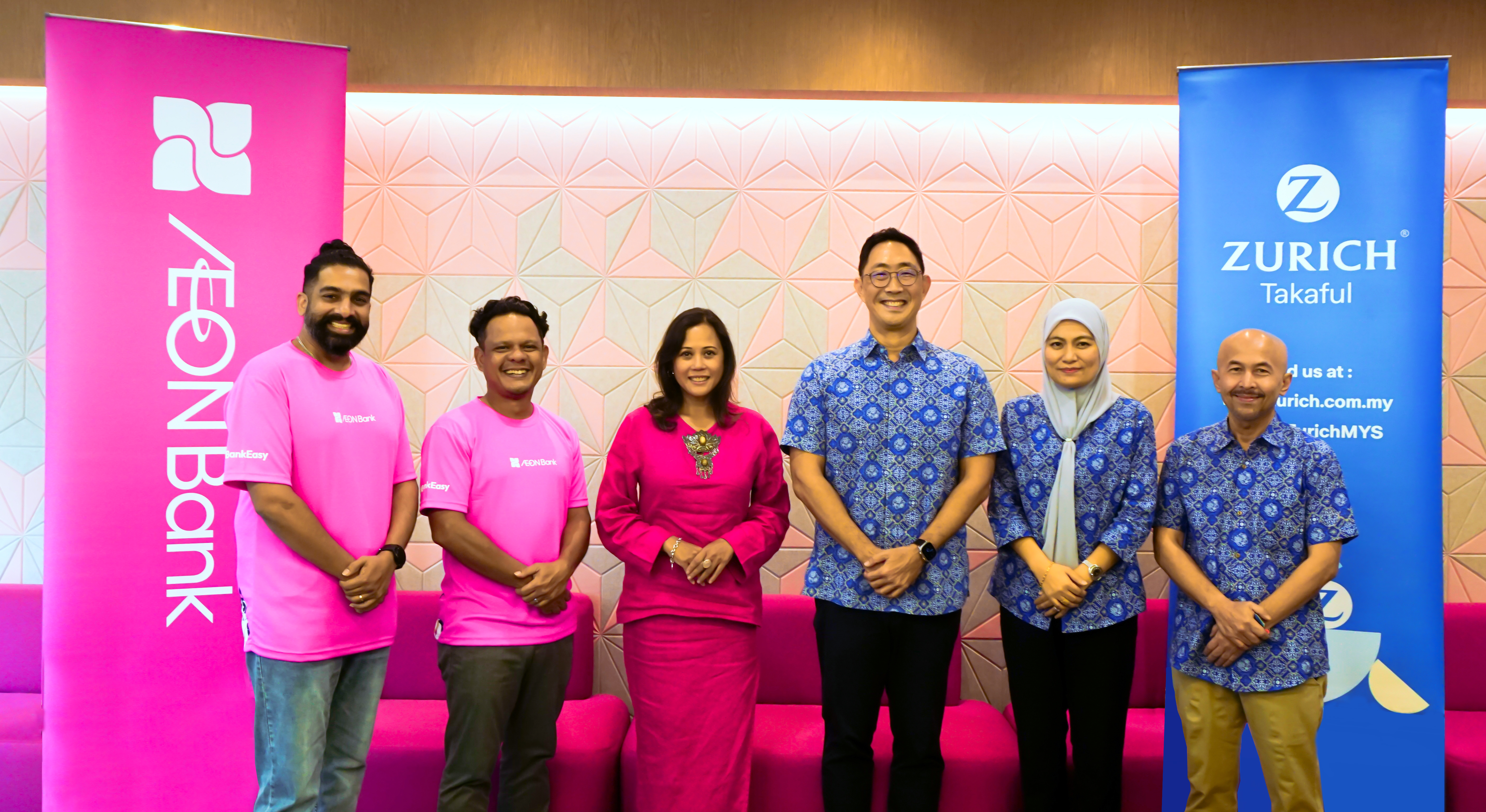 image_press release_Zurich Malaysia Takaful Arms and AEON Bank Partnership