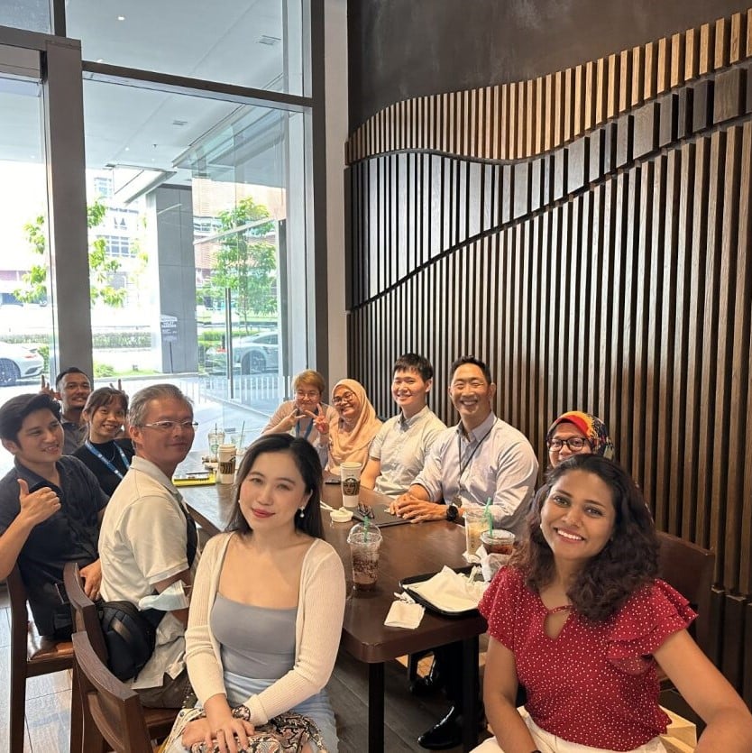 image_career_greet and meet 4